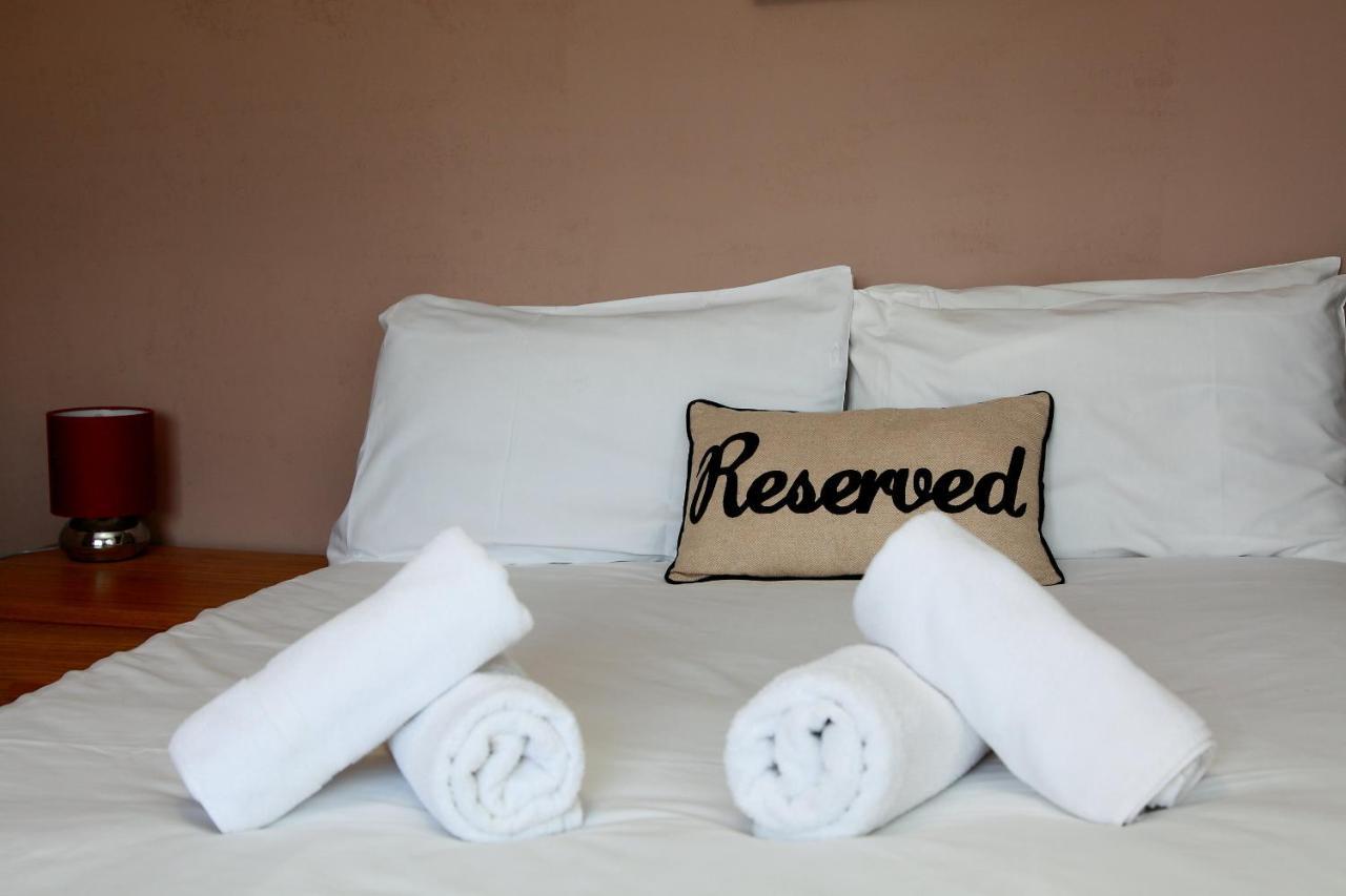 Hampton Court Hotel East Molesey Εξωτερικό φωτογραφία