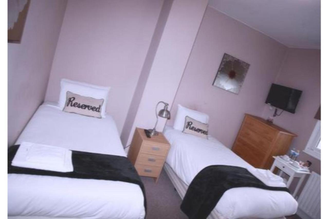 Hampton Court Hotel East Molesey Εξωτερικό φωτογραφία