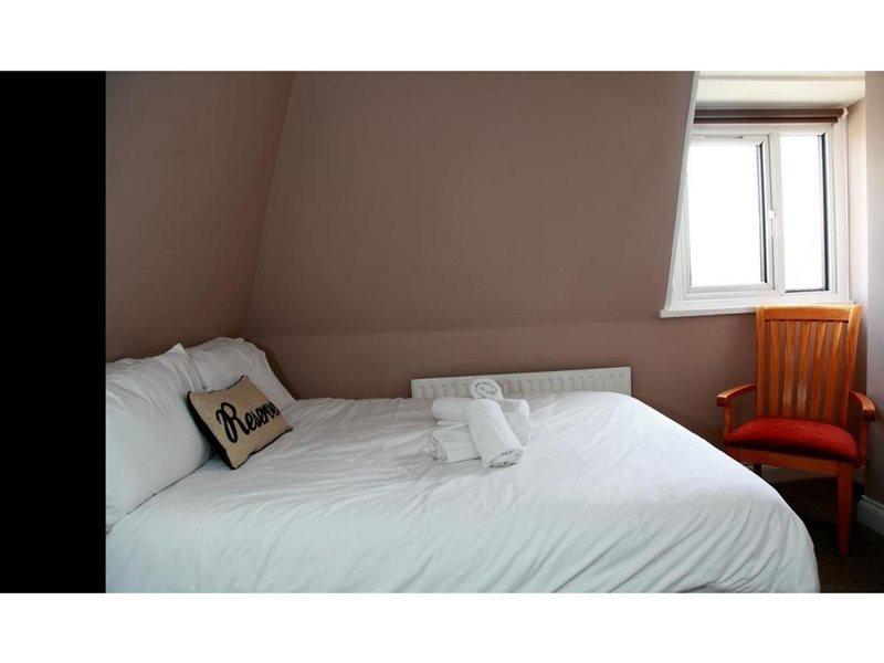Hampton Court Hotel East Molesey Εξωτερικό φωτογραφία